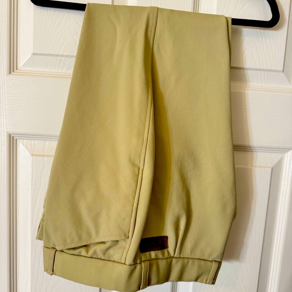 Trainer's Choice Women's Champion breaches like new condition